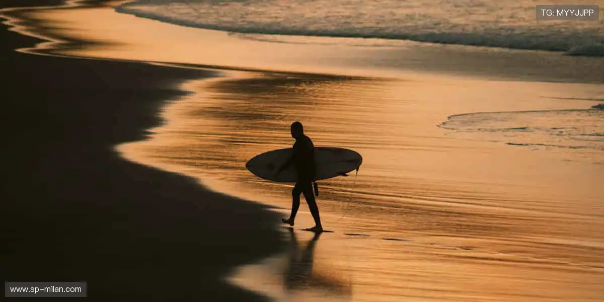 🎨创意周边，限量首发！🎁收藏热爱，让支持别具一格！