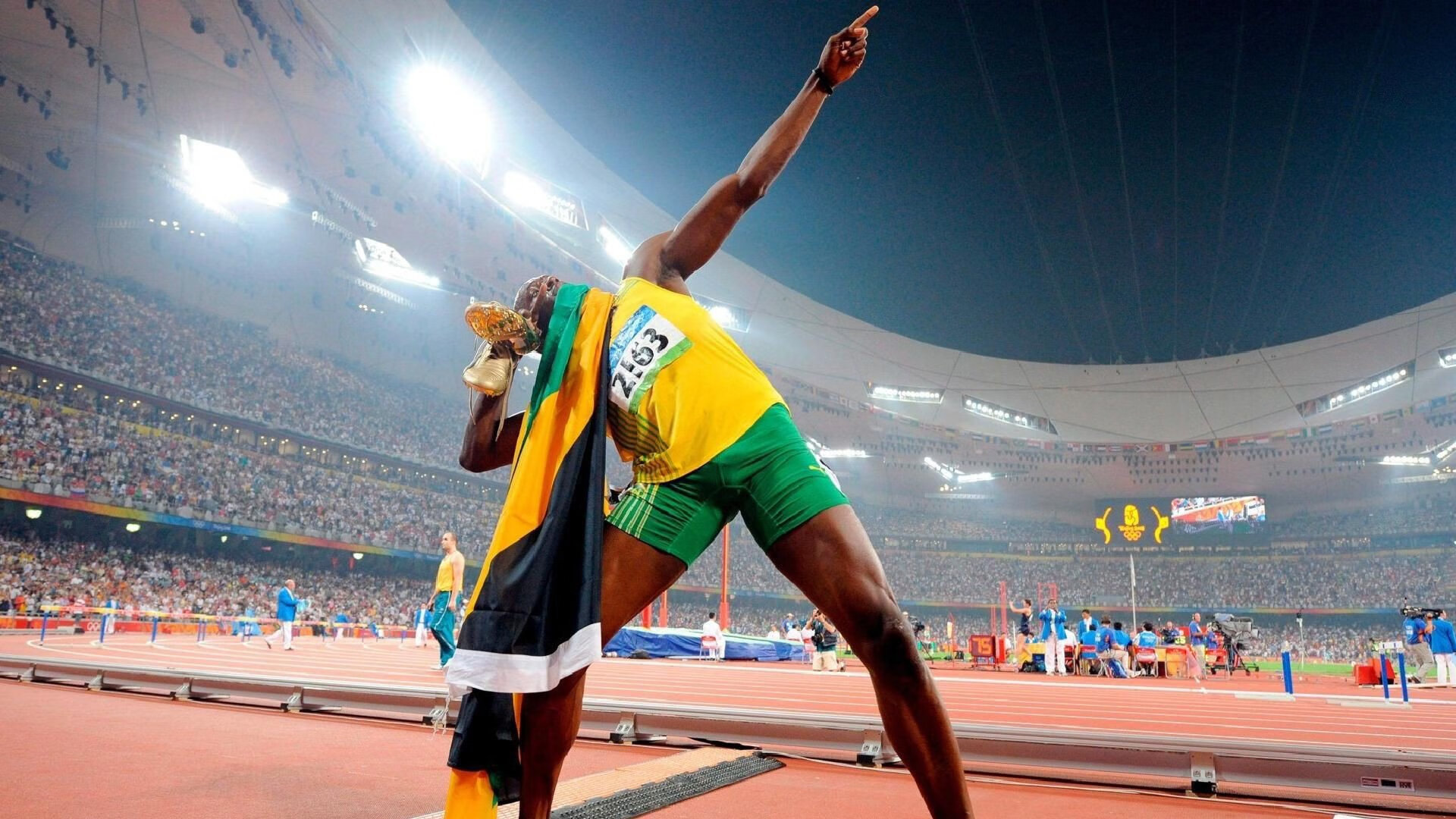 米兰体育登陆-“武汉马拉松，赛道上的速度狂潮”